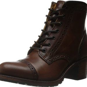Practically new! Frye, Sabrina Brogue VP, Espresso, Size 7